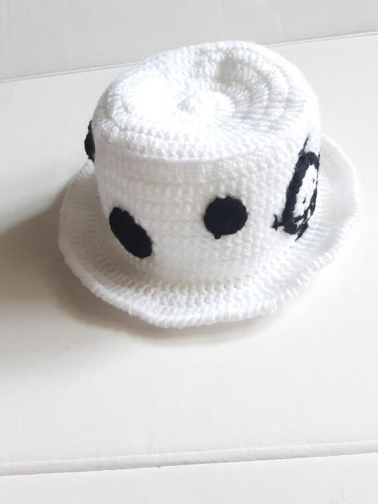 Crochet Trafalgar Law Bucket Hat, Handmade Anime Heart Pirates Jolly Roger main image 5
